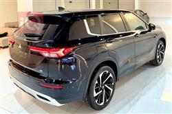 ميتسوبيشي اوتلاندر